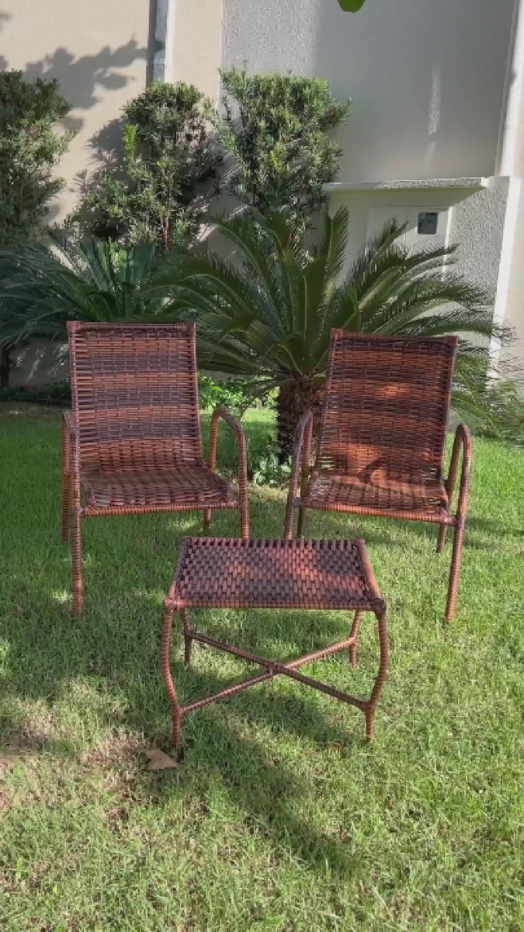 [PRÉ-BLACK FRIDAY] - Kit 4 Cadeiras TRAMA, Fibra Junto Alta Qualidade 86cm Amêndoa Castanho + 1 Mesa brinde - CASA DA MESA